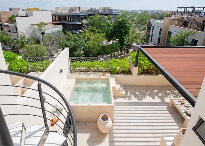 Apartment Paramar Beautiful 3 Bdr Ph Pvt Pool And Terrace