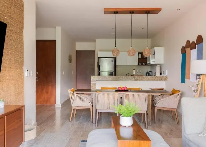 Apartment Paramar Beautiful 3 Bdr Ph Pvt Pool And Terrace *